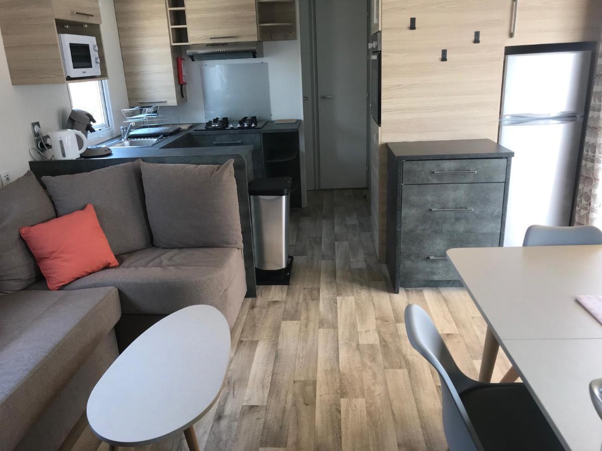 Mobil Home Camping Le Mar Estang Bord De Plage Кане Экстерьер фото